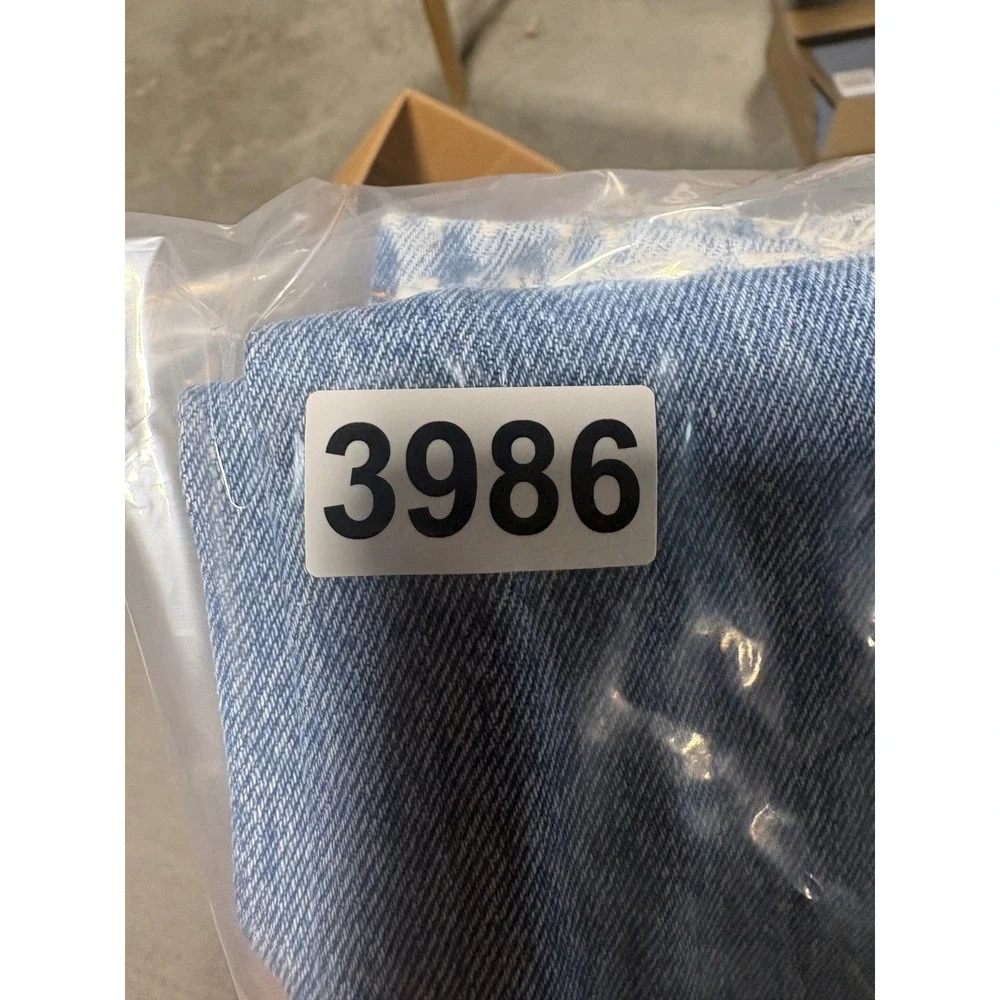 Levis 505 Regular Fit Straight Leg Jeans Blue Denim Mens 33x30 Vintage Wash